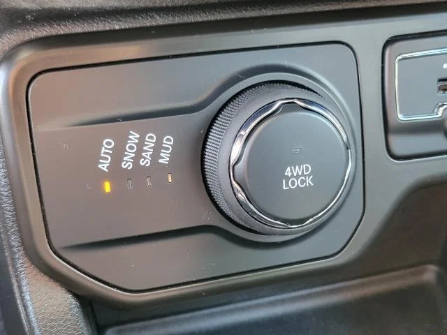 Used 2021 Sting-Gray Clearcoat Jeep Limited image 22