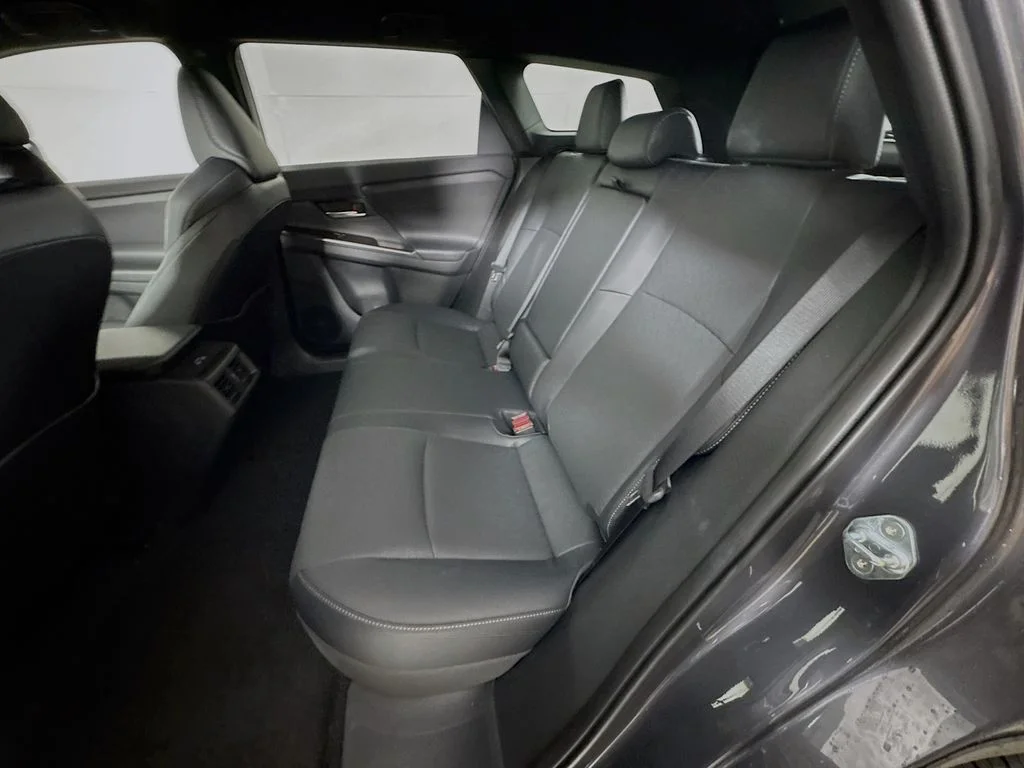 Used 2026 Gray Subaru Premium image 29