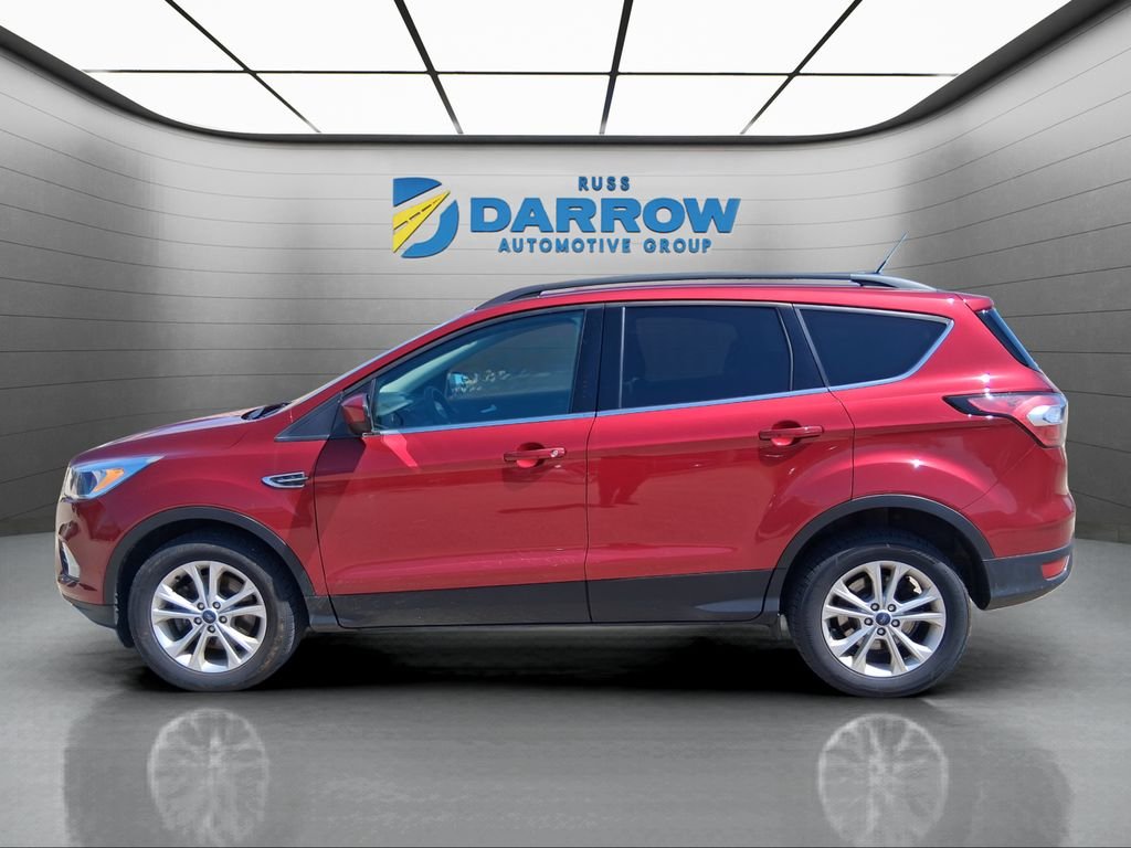 Used 2018 Ford Escape SE with VIN 1FMCU9GDXJUC28690 for sale in Madison, WI