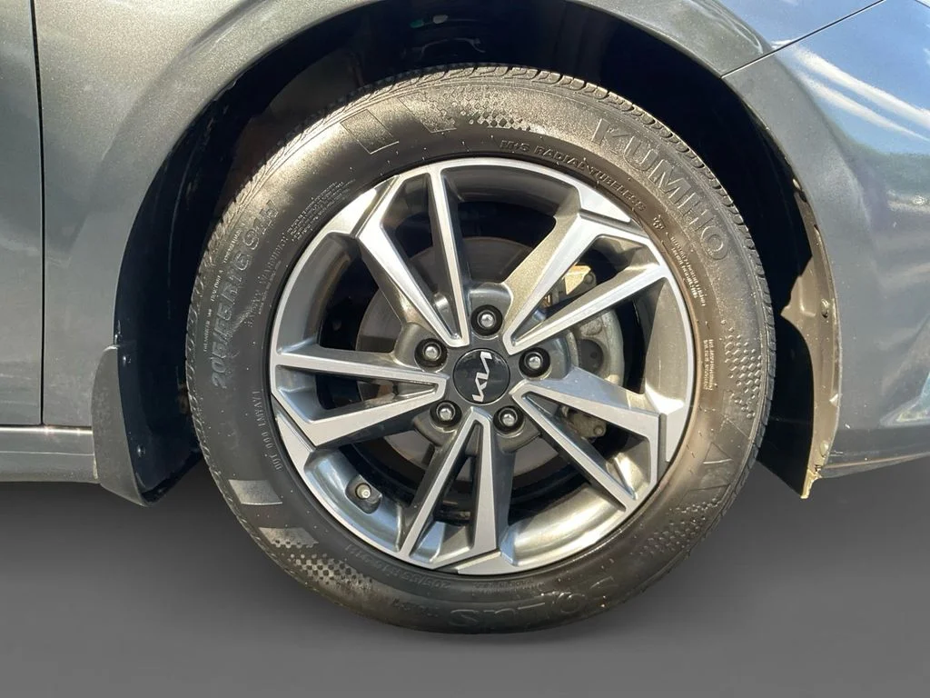 Used 2023 Gray Kia LXS image 15