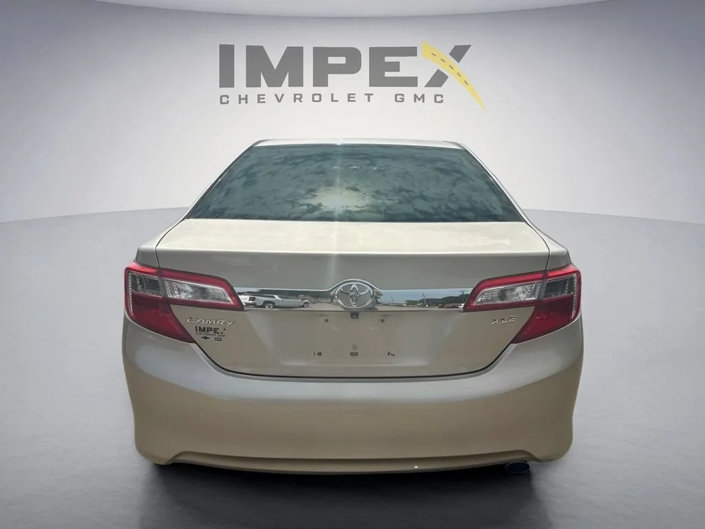 Used 2012 Gold Toyota L image 4