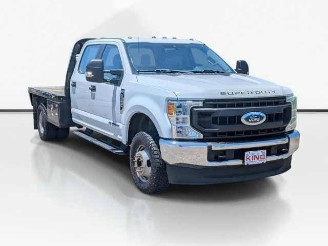 Used 2020 White Ford XL image 3