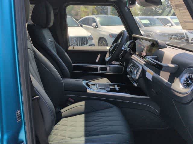 New 2026 MANUFAKTUR hyper blue magno Mercedes-Benz AMG® G 63 SUV image 23