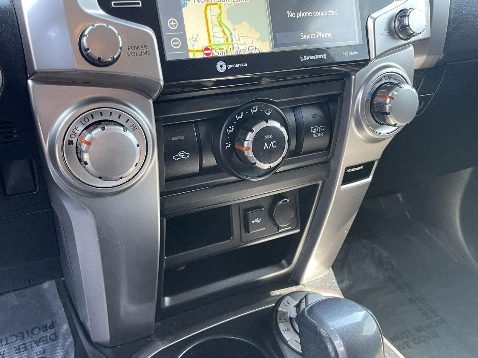 2022 Toyota 4Runner SR5 Premium - Photo 35