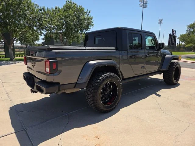 Used 2022 Gray Jeep Sport image 6