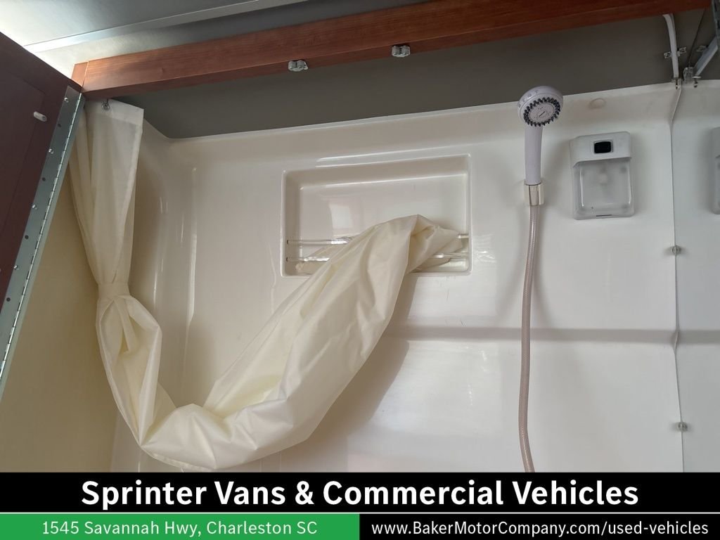 2016 Mercedes-Benz Sprinter Cab Chassis Base - Photo 35