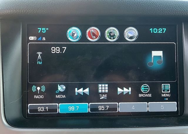 Used 2019 Gray GMC SLE image 14