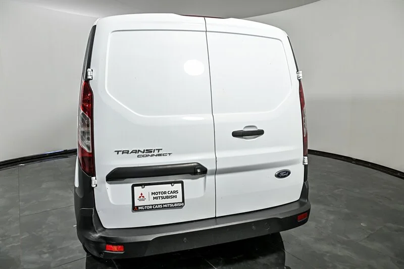 Used 2022 Frozen White Ford XL image 8