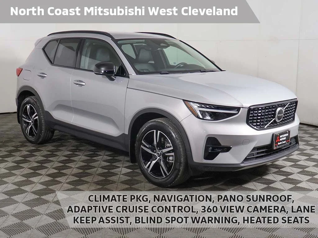 2023 Volvo XC40