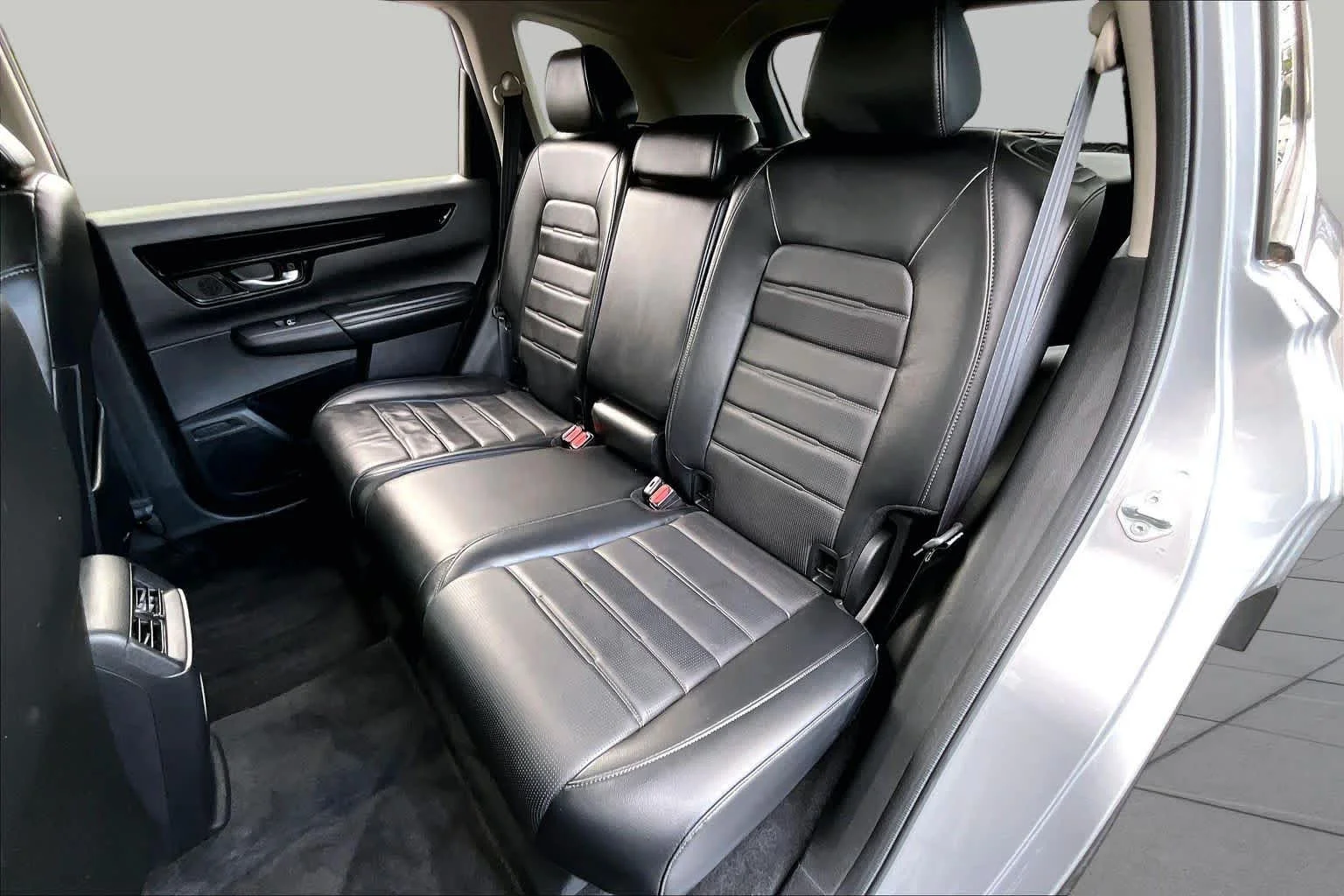 Used 2023 Lunar Silver Metallic Honda EX-L image 20