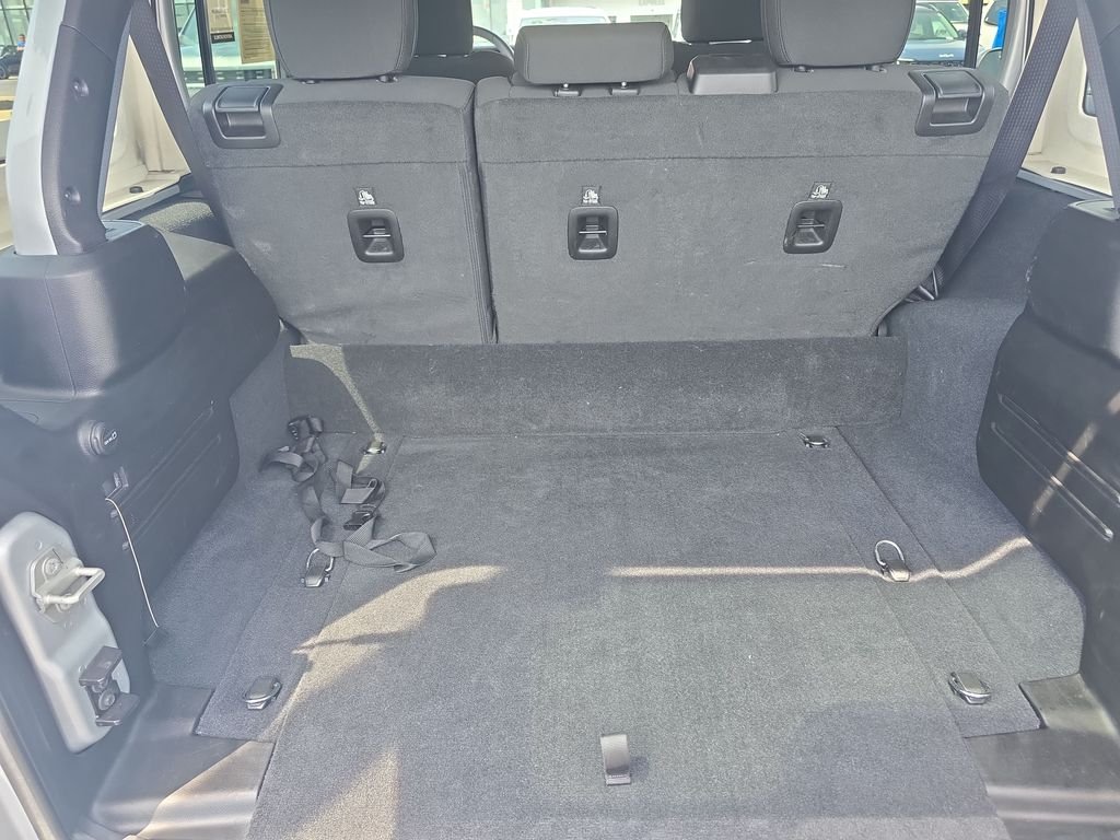 Used 2024 Silver Jeep Rubicon 4xe image 9