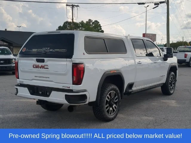 Used 2022 White GMC AT4 image 13