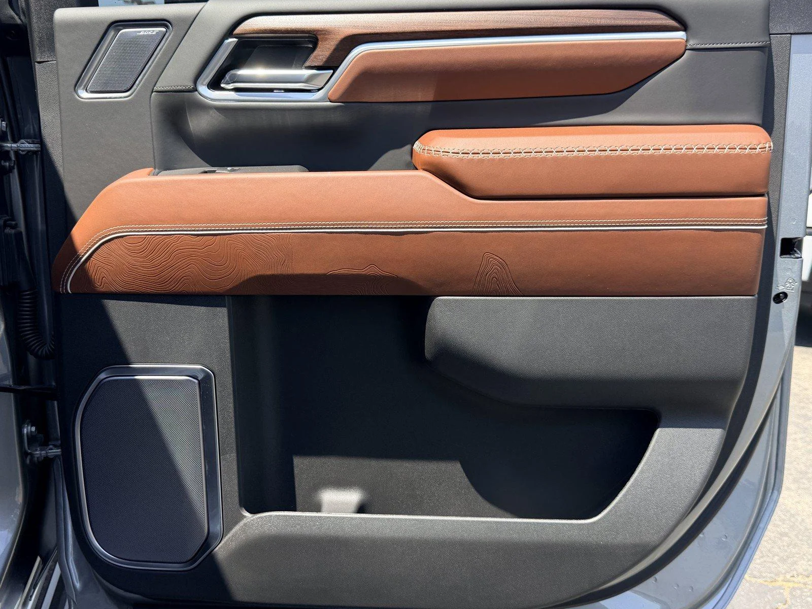 New 2026 Sterling Metallic GMC Denali Ultimate image 11