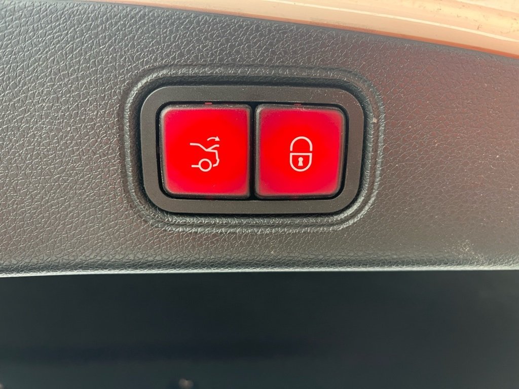 2018 MERCEDES-BENZ E-CLASS - Image 32