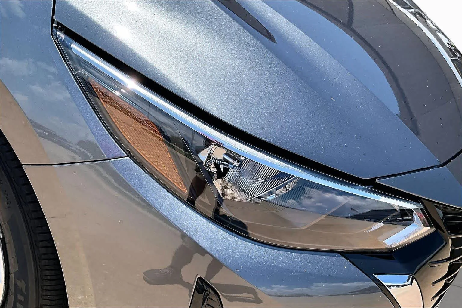Certified Used 2025 Gun Metallic Nissan S image 26
