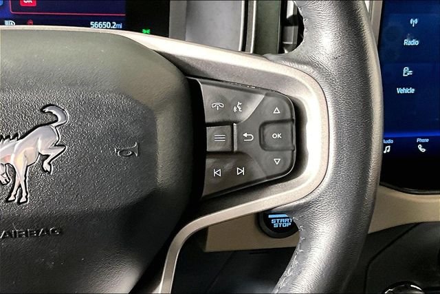 Used 2022 Red Ford Wildtrak image 11