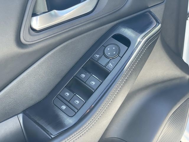 Used 2024 White Nissan SV image 17