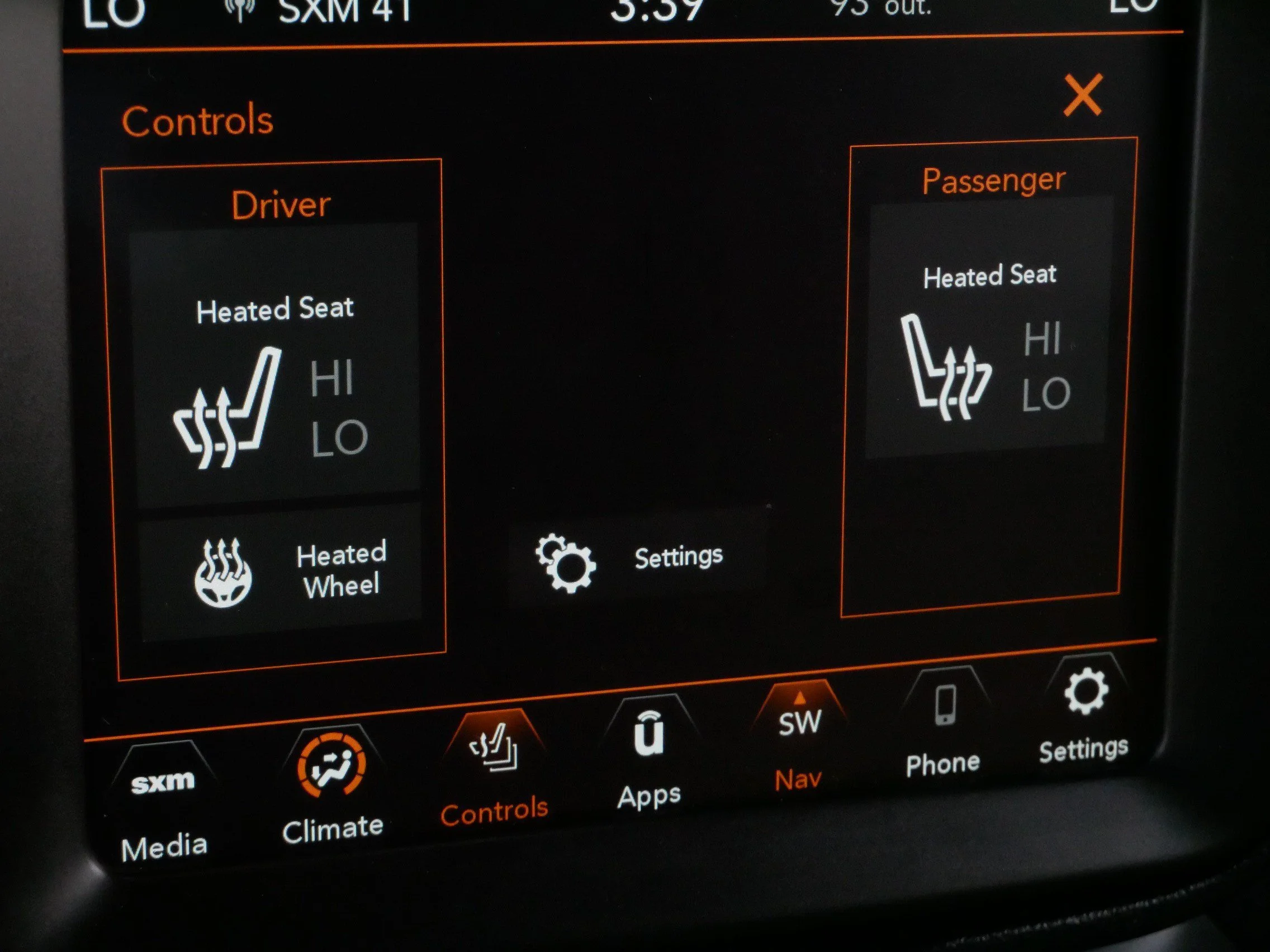 Used 2022 Sting-Gray Clearcoat Jeep Altitude image 29