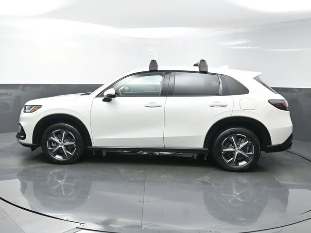 Used 2024 White Honda EX-L image 4