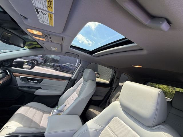 Used 2022 Silver Honda EX-L image 21