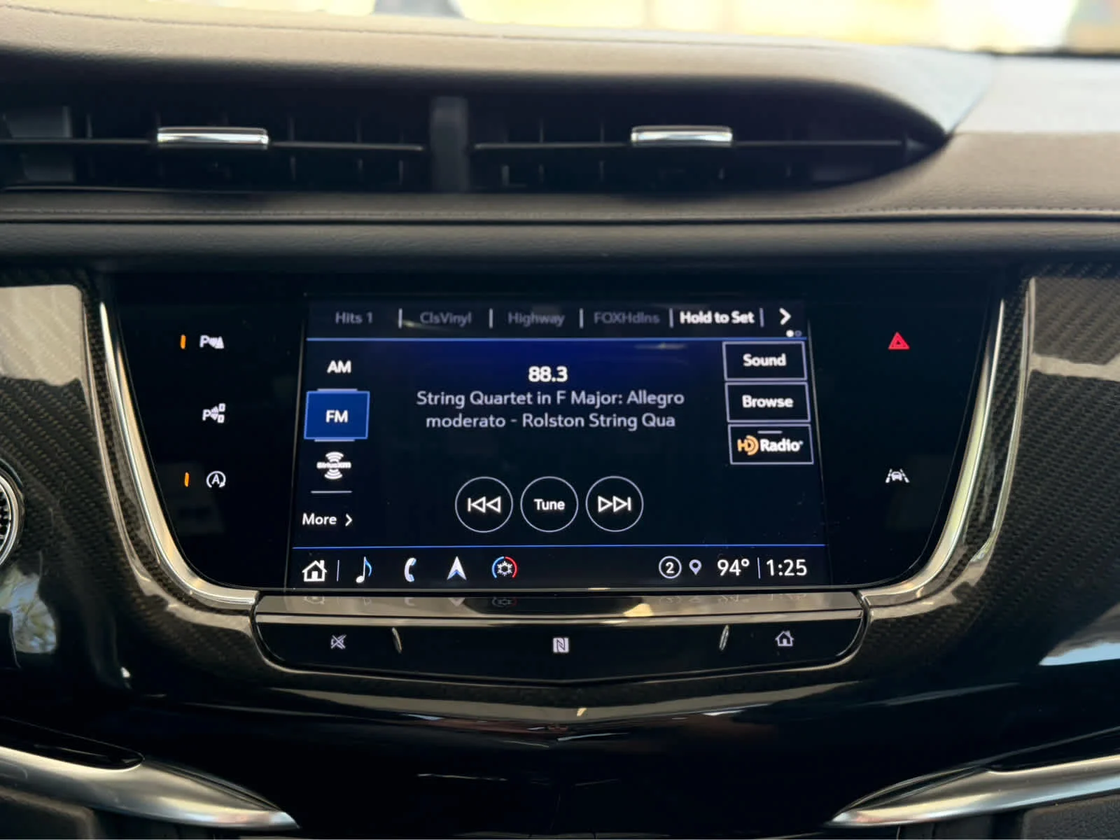 Used 2021 Crystal White Tricoat Cadillac Sport image 10