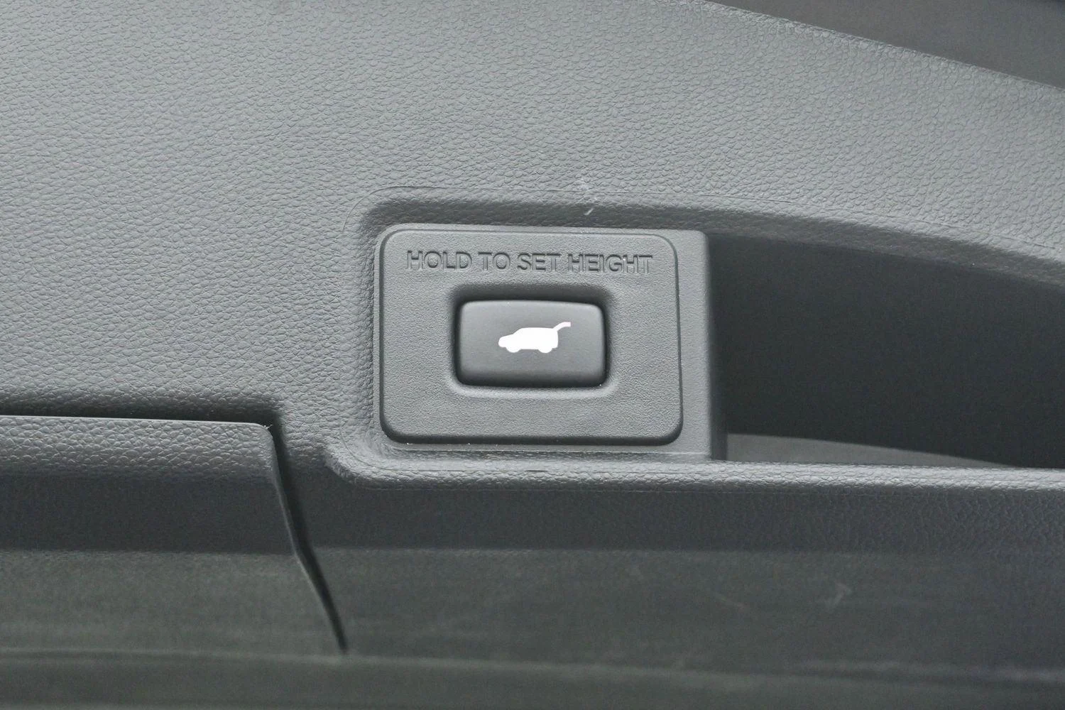 Used 2024 Majestic Black Pearl Acura SH-AWD w/Tech image 10