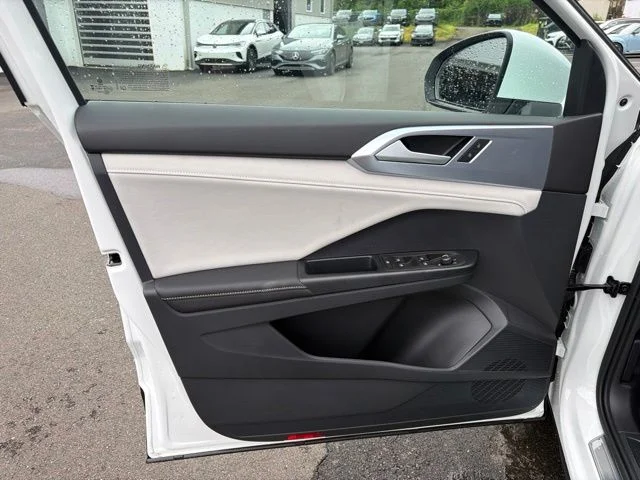 New 2026 White Volkswagen 1.5T SE image 11