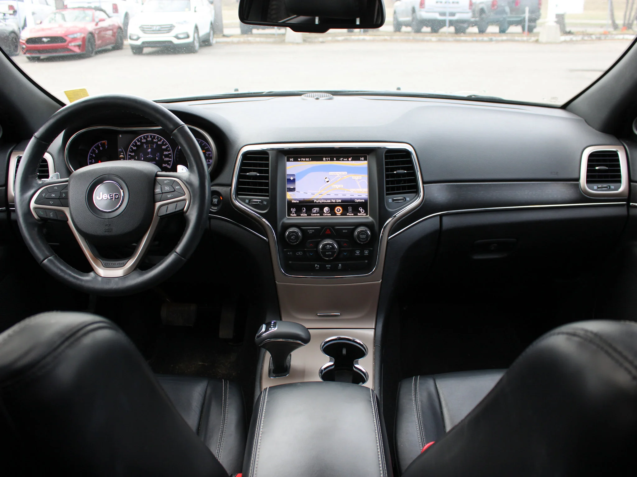 Used 2015 Grey Jeep Limited * Mechanic Special | Heated Seats | Navigation | Remote Start | V6 image 4