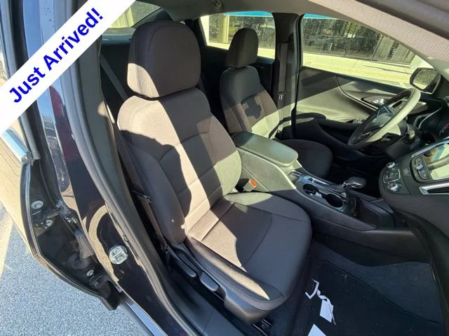 Used 2022 Gray Chevrolet LS image 24