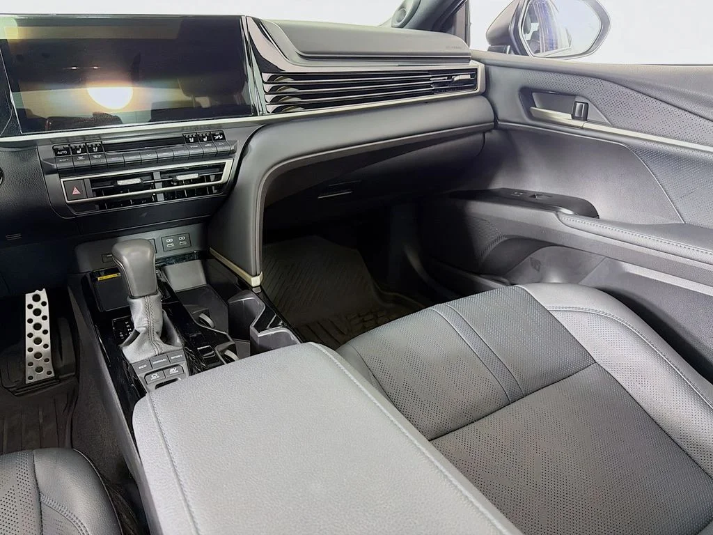 Used 2025 Reservoir Blue Toyota XSE image 23