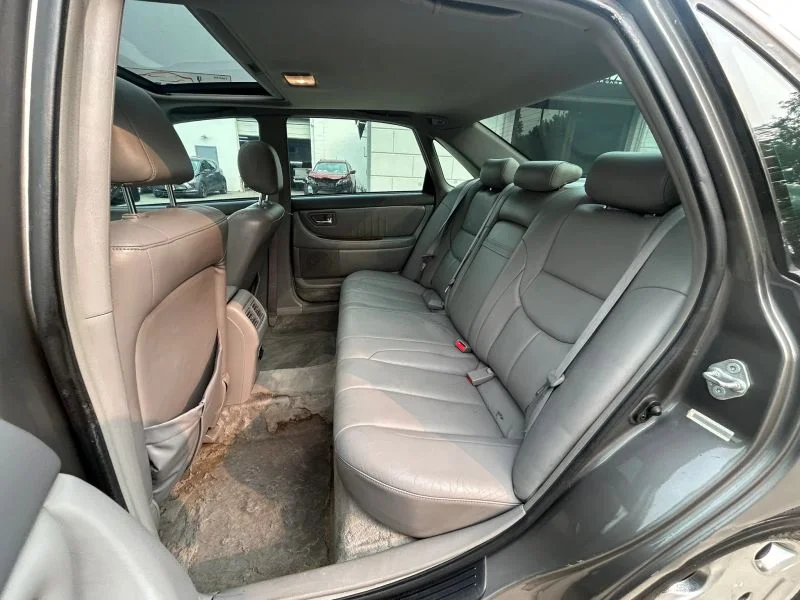 Used 2004 Gray Toyota XLS Sedan 4D image 33