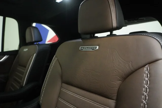 2026 GMC Acadia Denali Ultimate - Photo 24