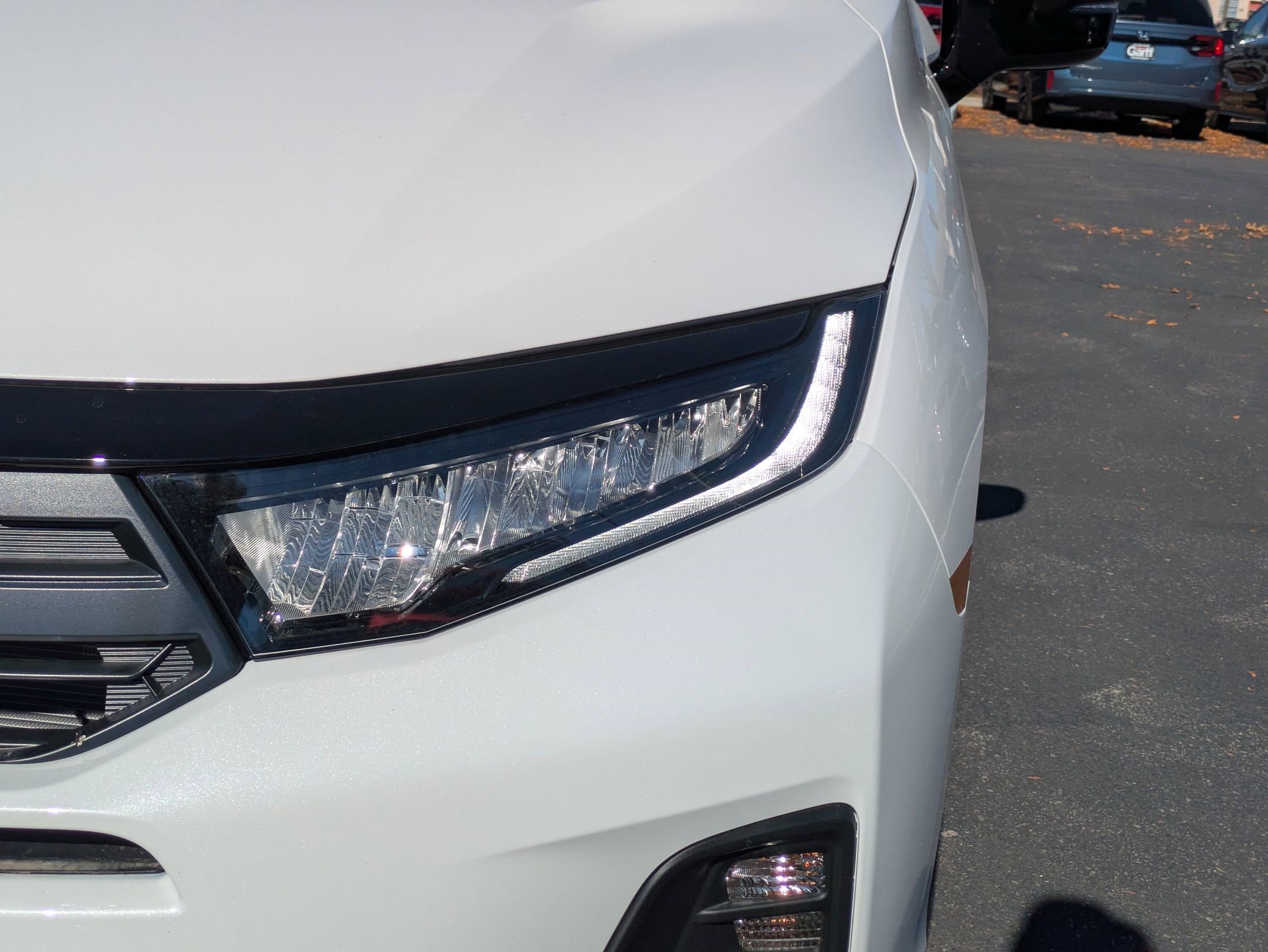 New 2026 Platinum White Pearl Honda Sport-L image 10