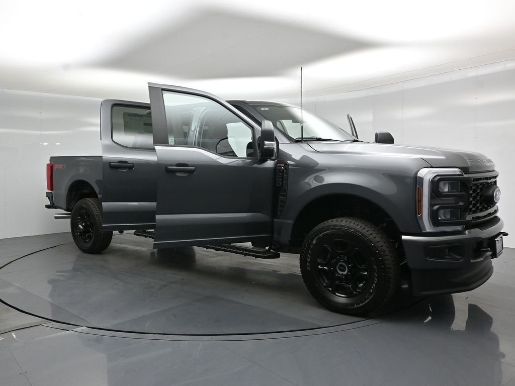 New 2026 Carbonized Gray Metallic Ford XL image 26