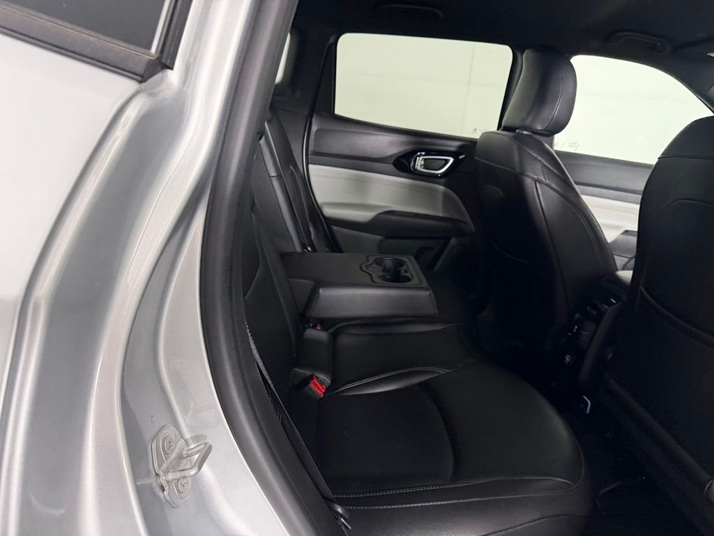 Certified Used 2025 Silver Jeep Limited image 20
