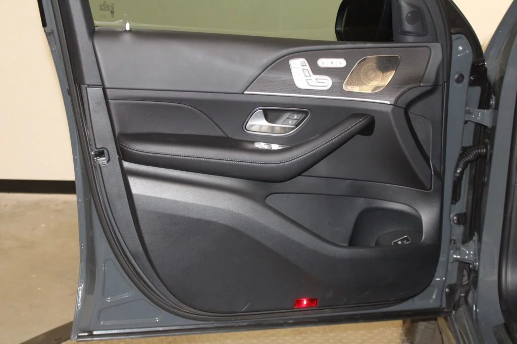 Certified Used 2026 MANUFAKTUR Silicon Gray Mercedes-Benz GLS 450 image 19