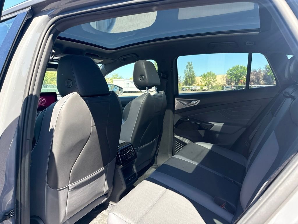 Used 2023 Pure Gray Volkswagen Pro S image 18