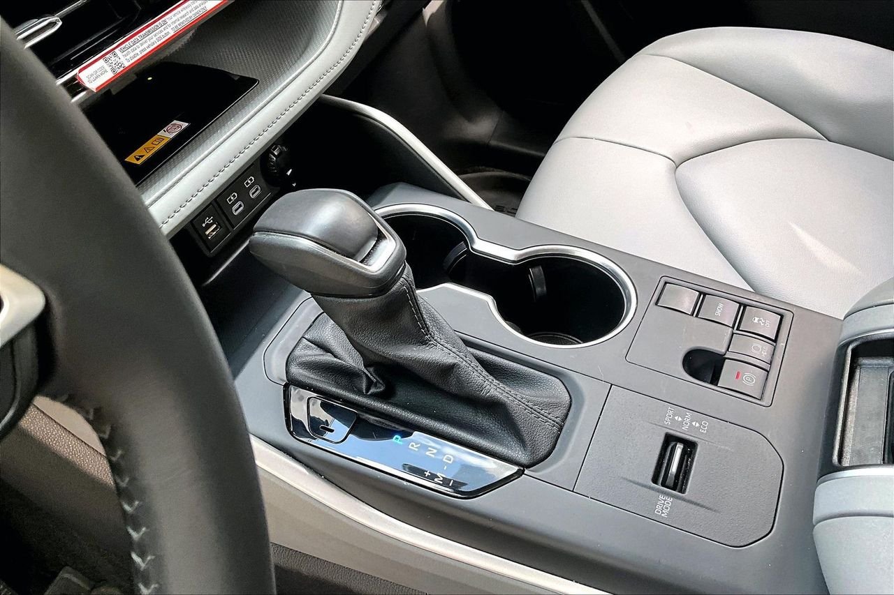 Certified Used 2025 Beige Toyota XLE image 15