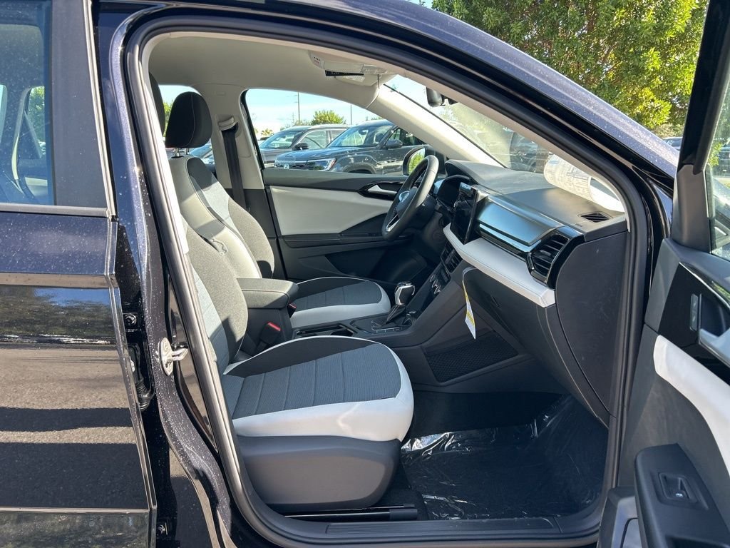 New 2026 Black Volkswagen 1.5T S image 40
