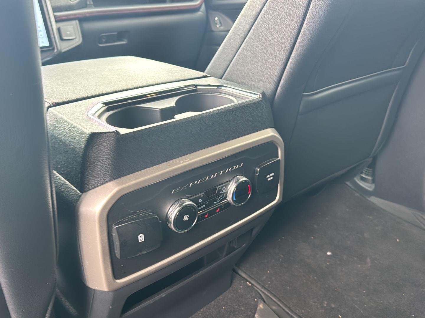 Used 2024 Agate Black Metallic Ford Limited image 6