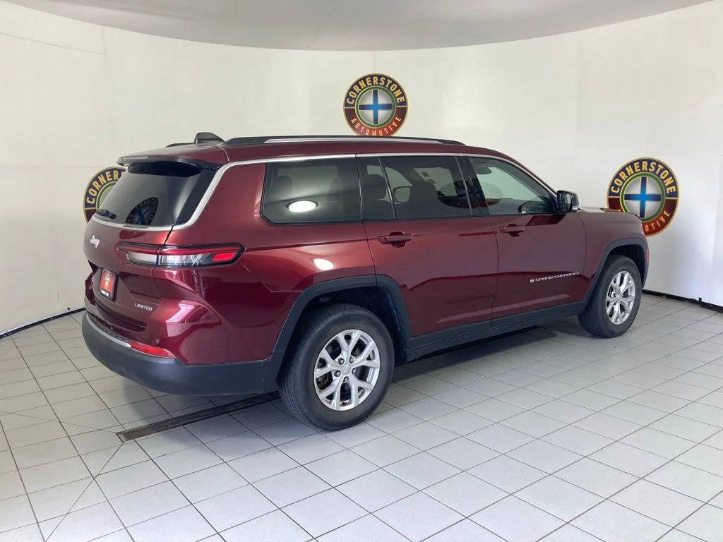 Used 2023 Red Jeep Limited image 20