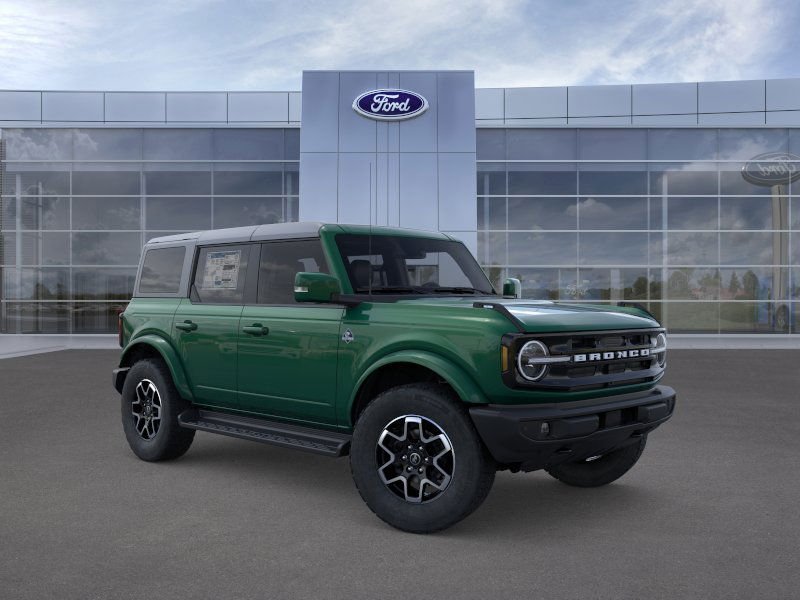 New 2025 Eruption Green Metallic Ford Outer Banks® image 7