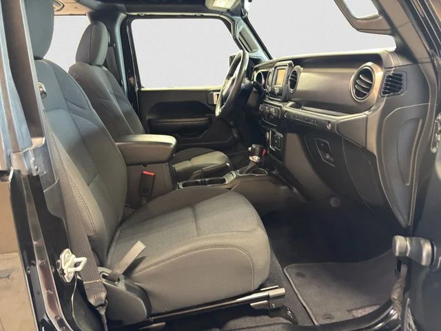 Used 2020 Black Jeep Sport image 16