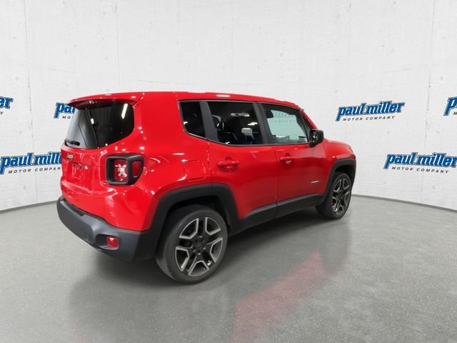 Used 2021 Red Jeep Sport image 11