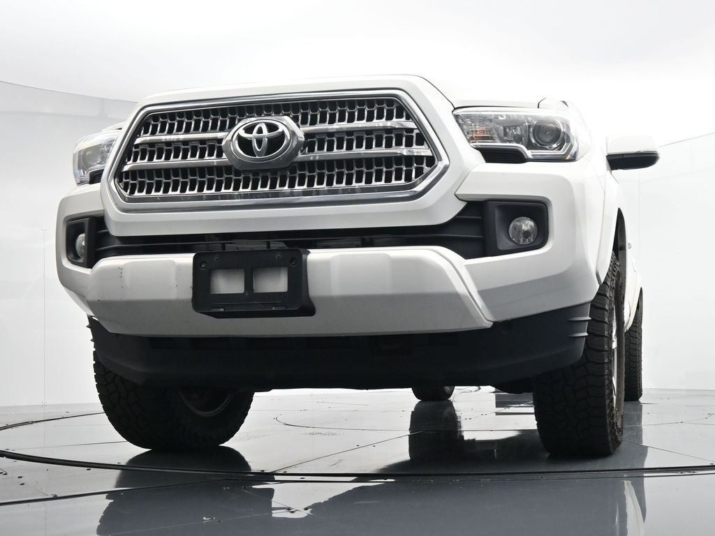 Used 2016 White Toyota TRD Sport image 33