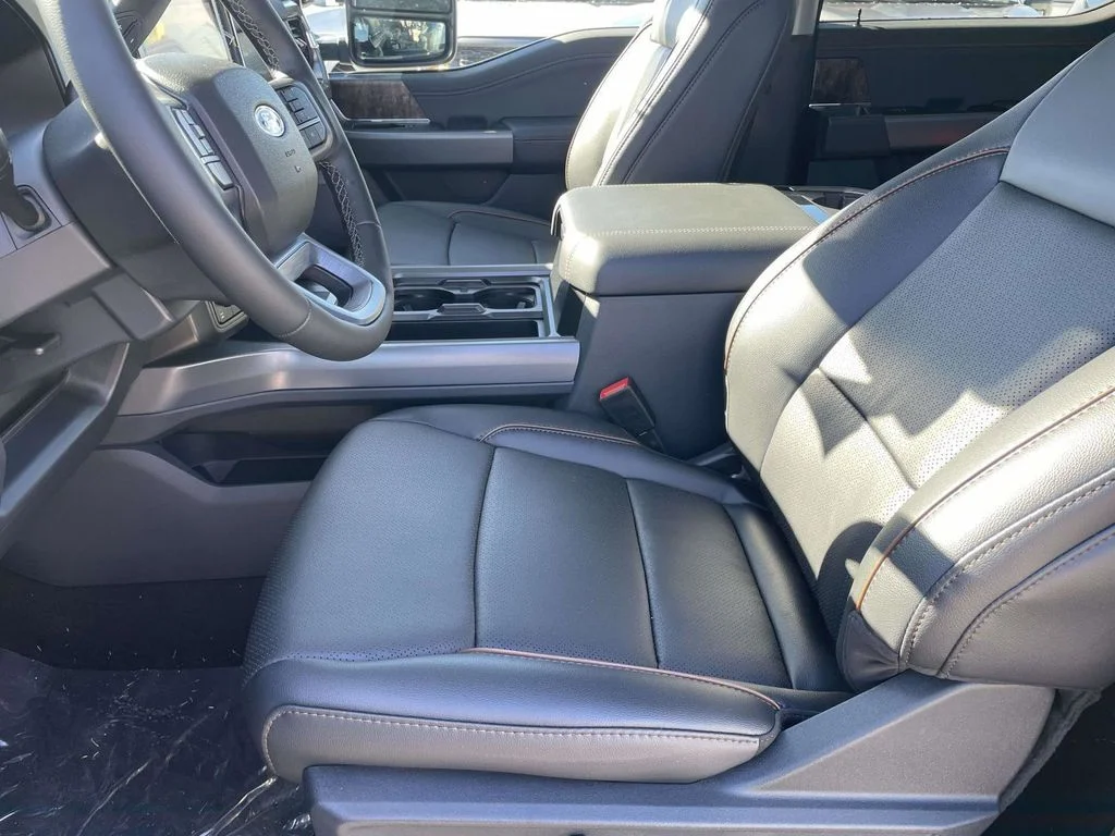 New 2026 Oxford White Ford F-250® Lariat® image 13