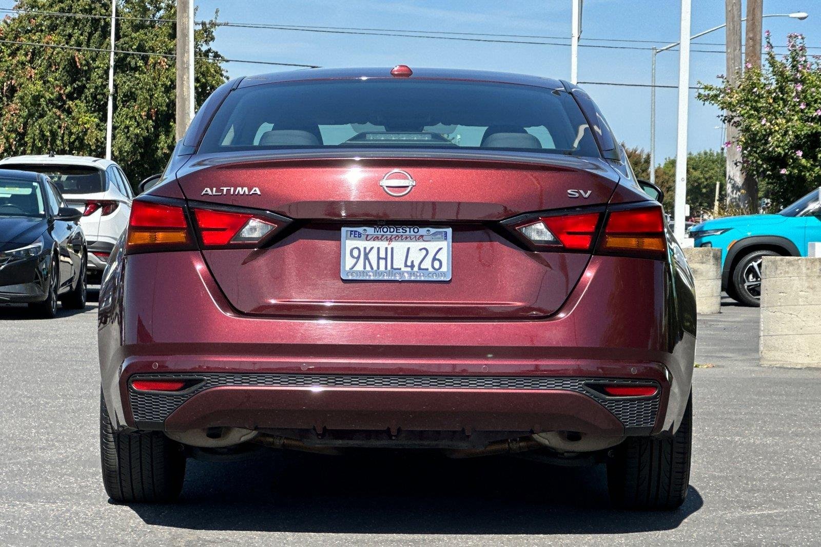 Used 2024 Garnet Pearl Metallic Nissan 2.5 SV image 5