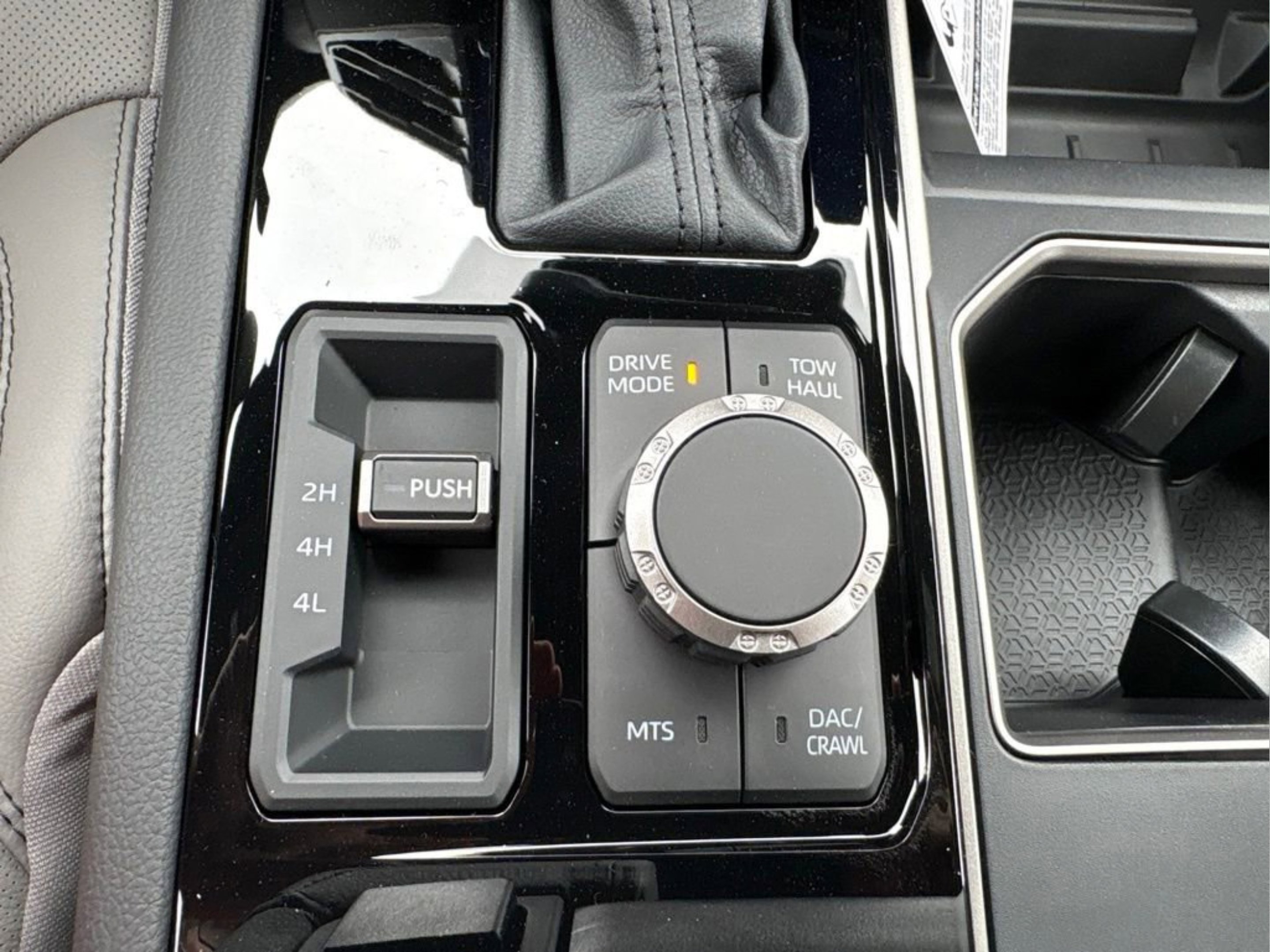 2026 Toyota Tundra Limited - Photo 21