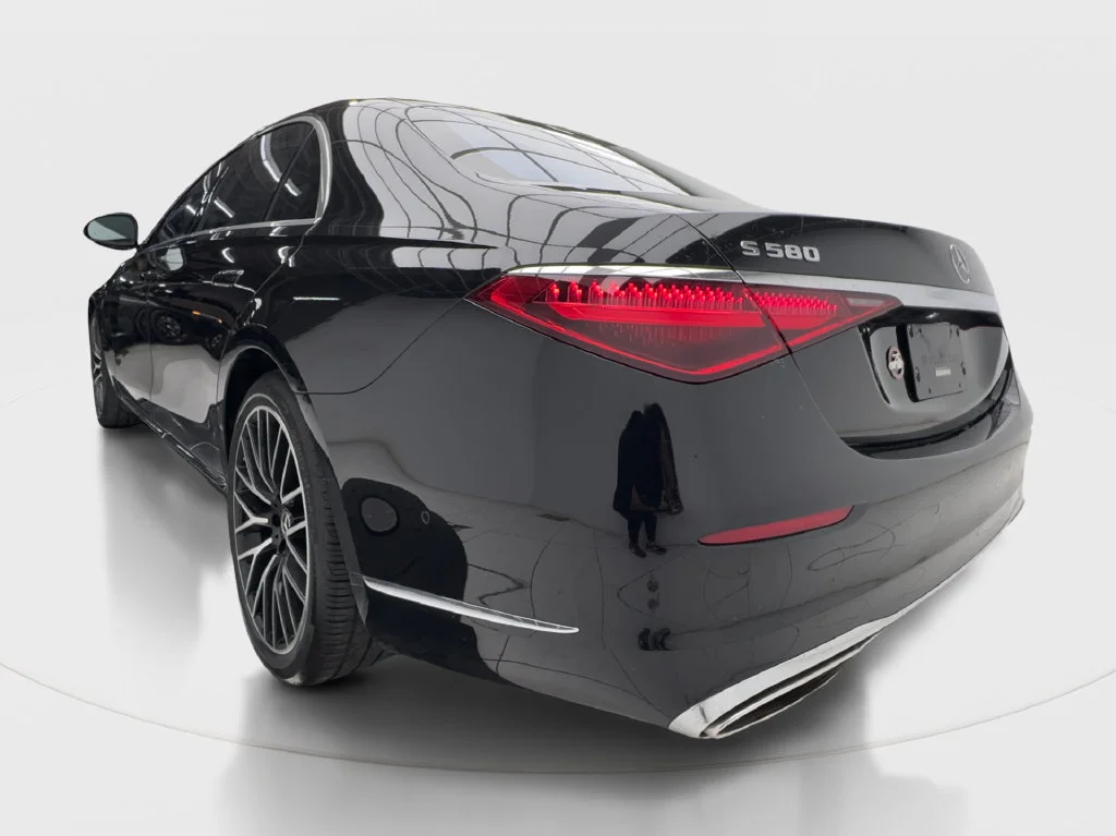 Used 2023 Black Mercedes-Benz S 580 image 11