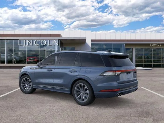 New 2026 Whisper Blue Metallic Clearcoat Lincoln Premiere® image 4